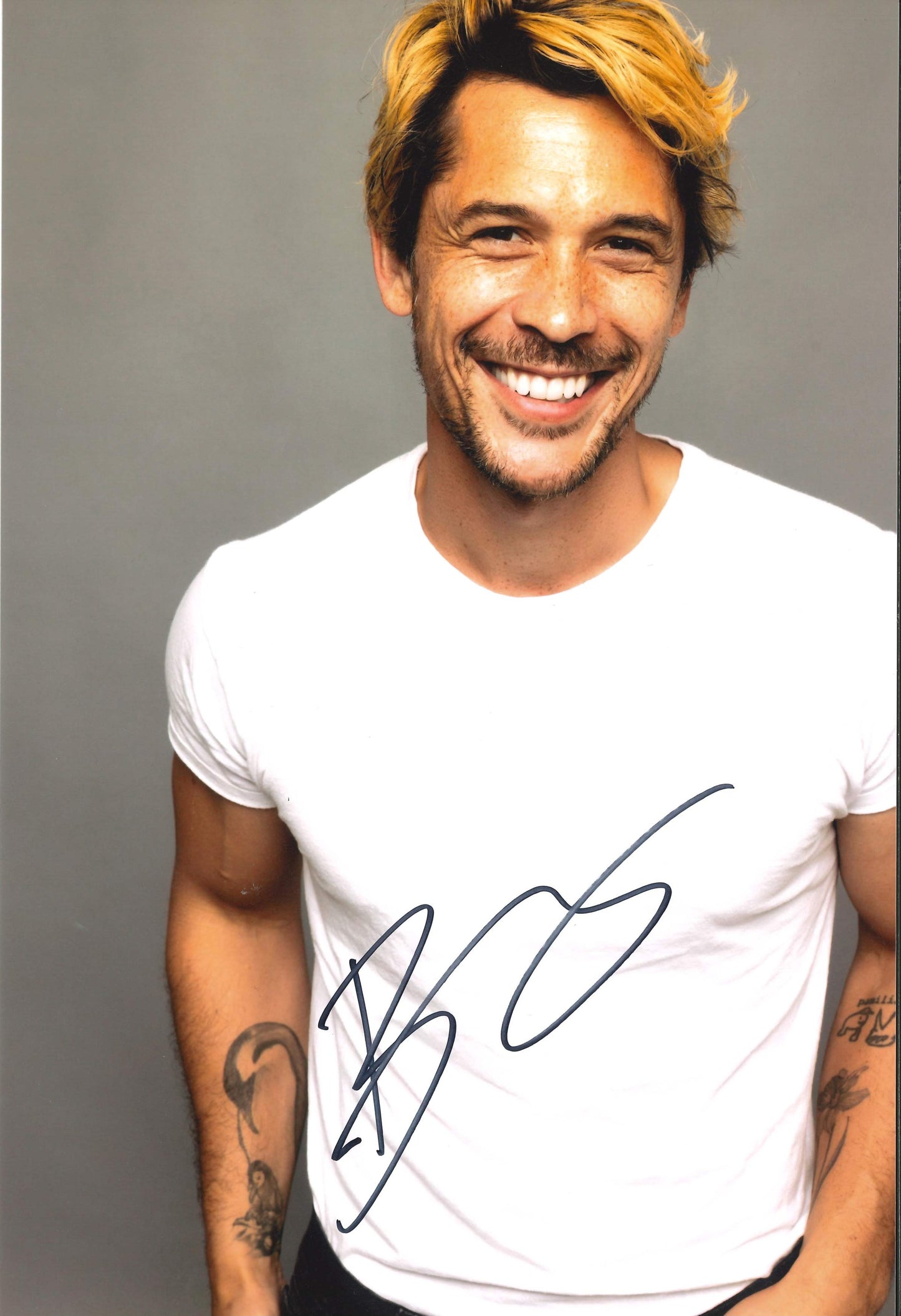 Bob Morley Autograph