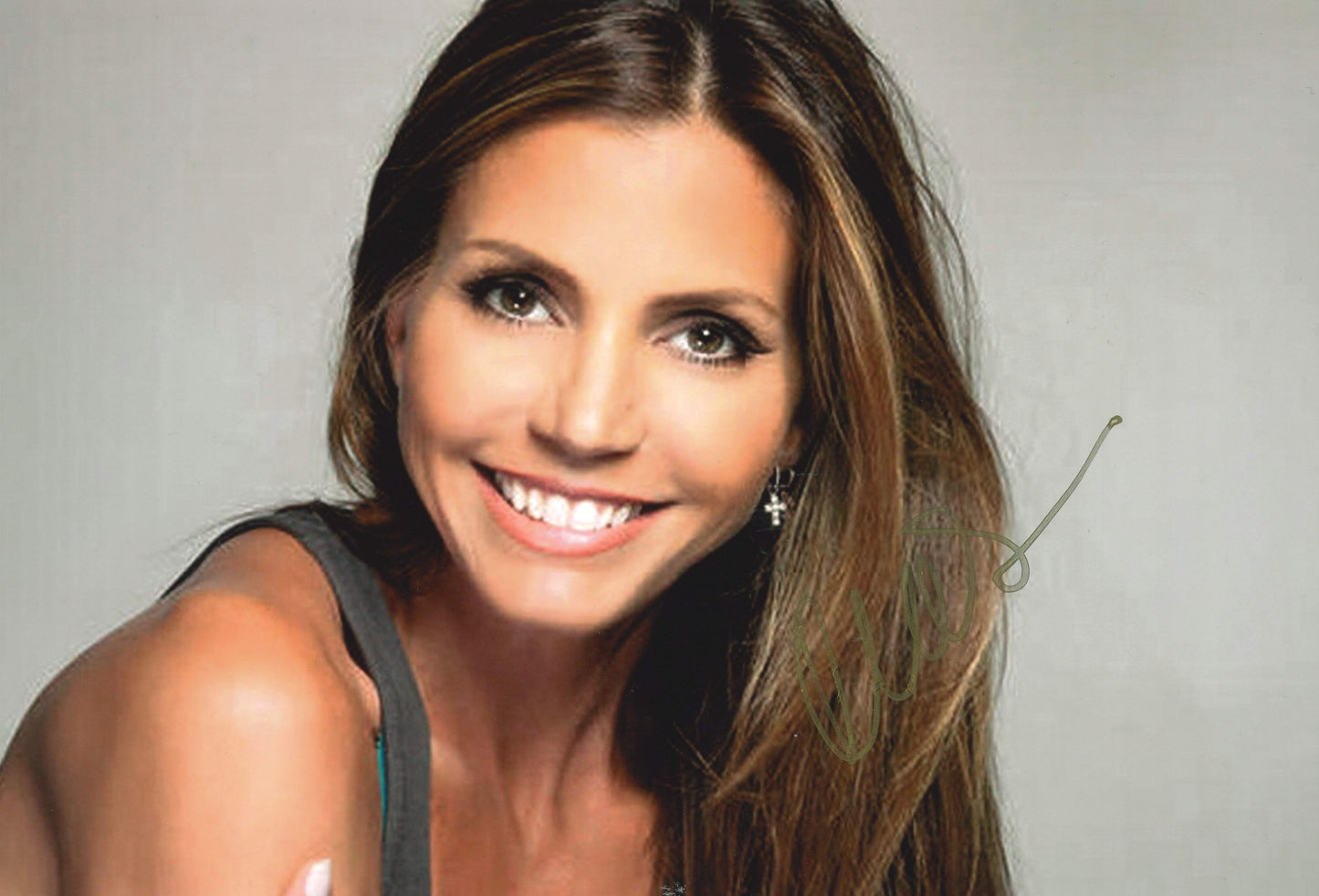 Charisma Carpenter Autograph