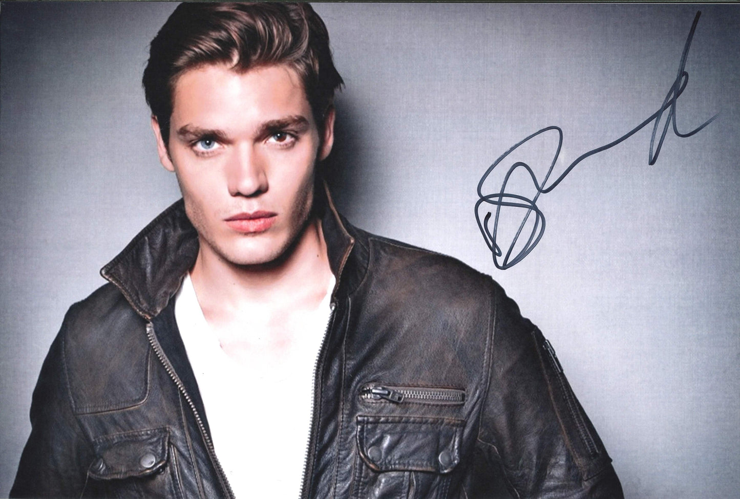 Dominic Sherwood Autograph