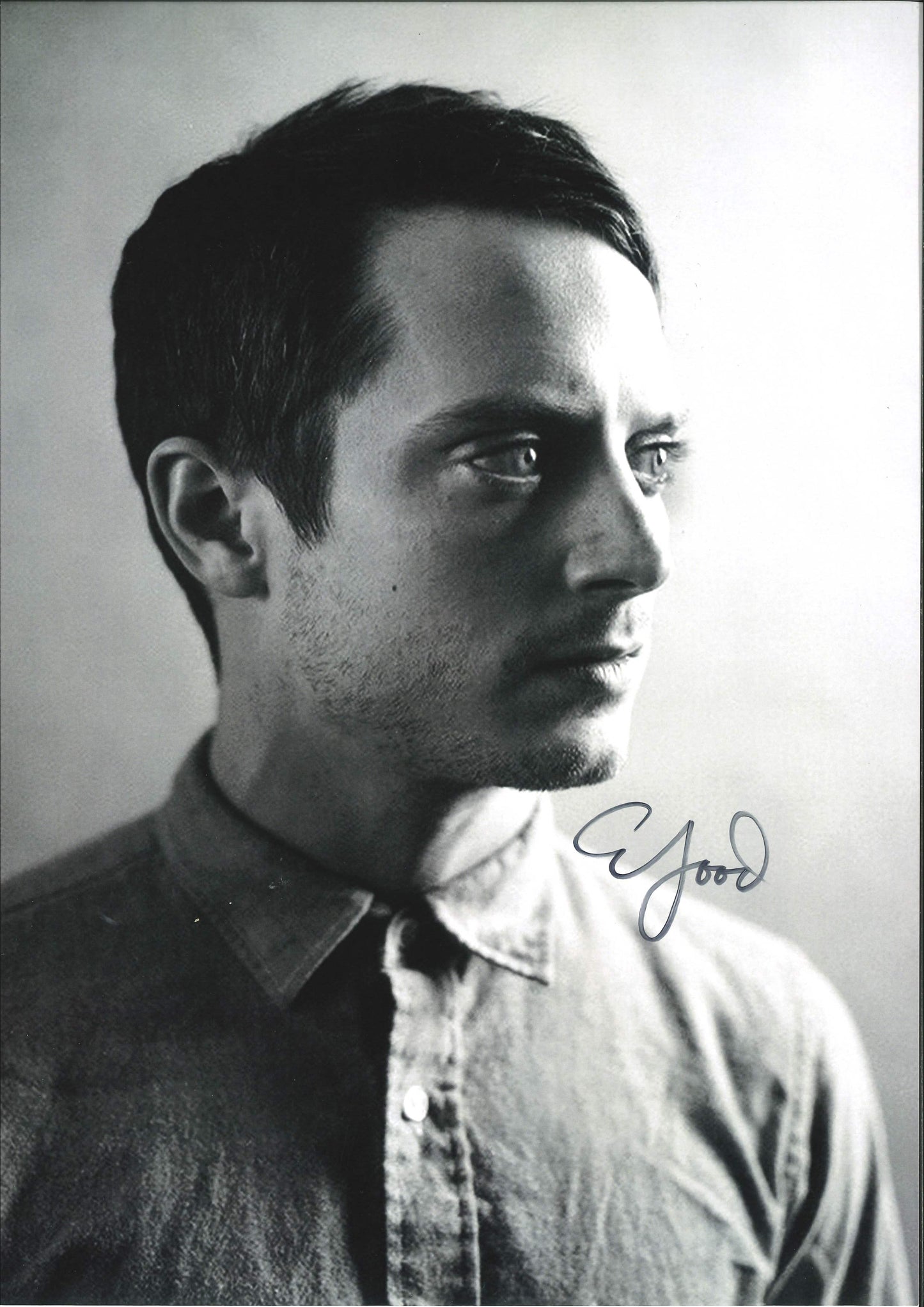 Elijah Wood Autograph