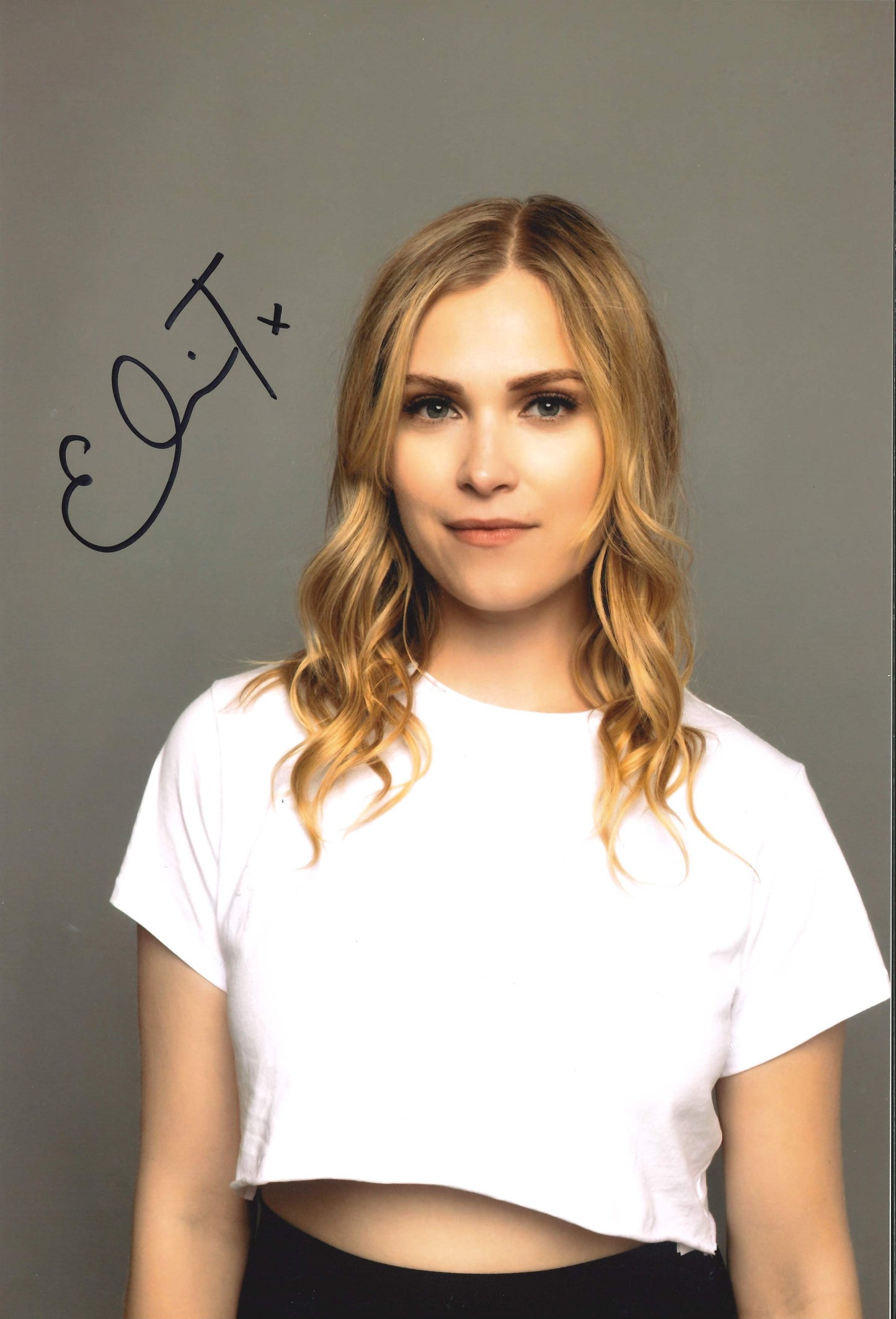 Eliza Taylor Autograph