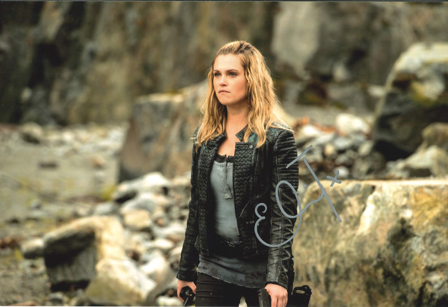 Eliza Taylor Autograph