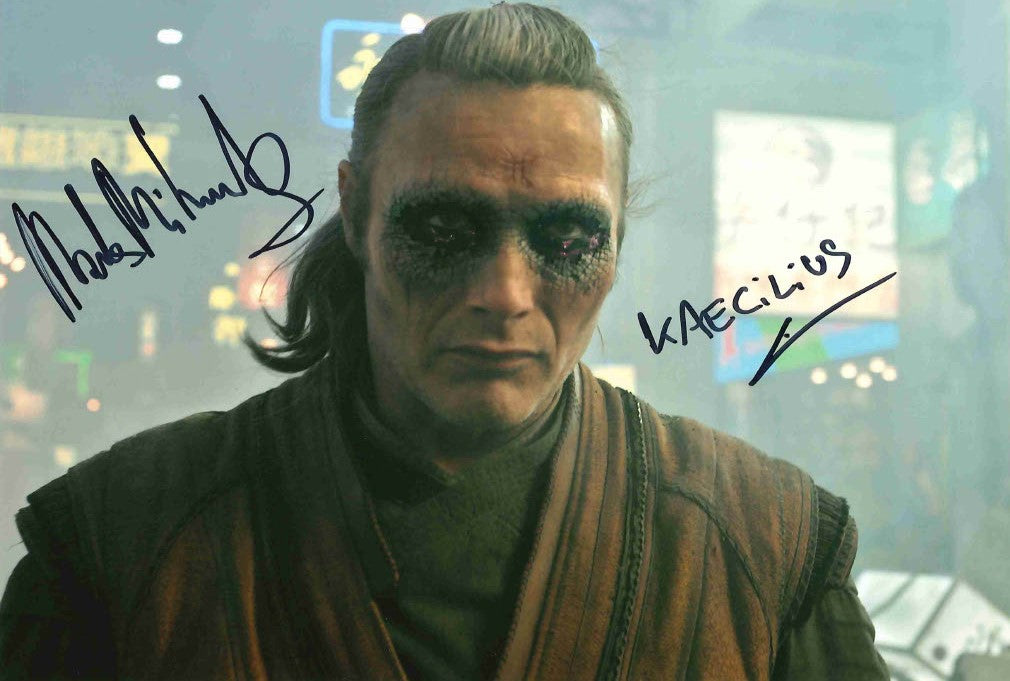 Mads Mikkelsen Autograph