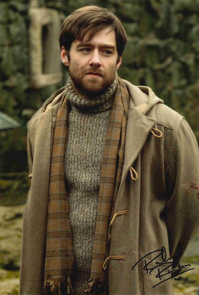 Richard Rankin Autograph